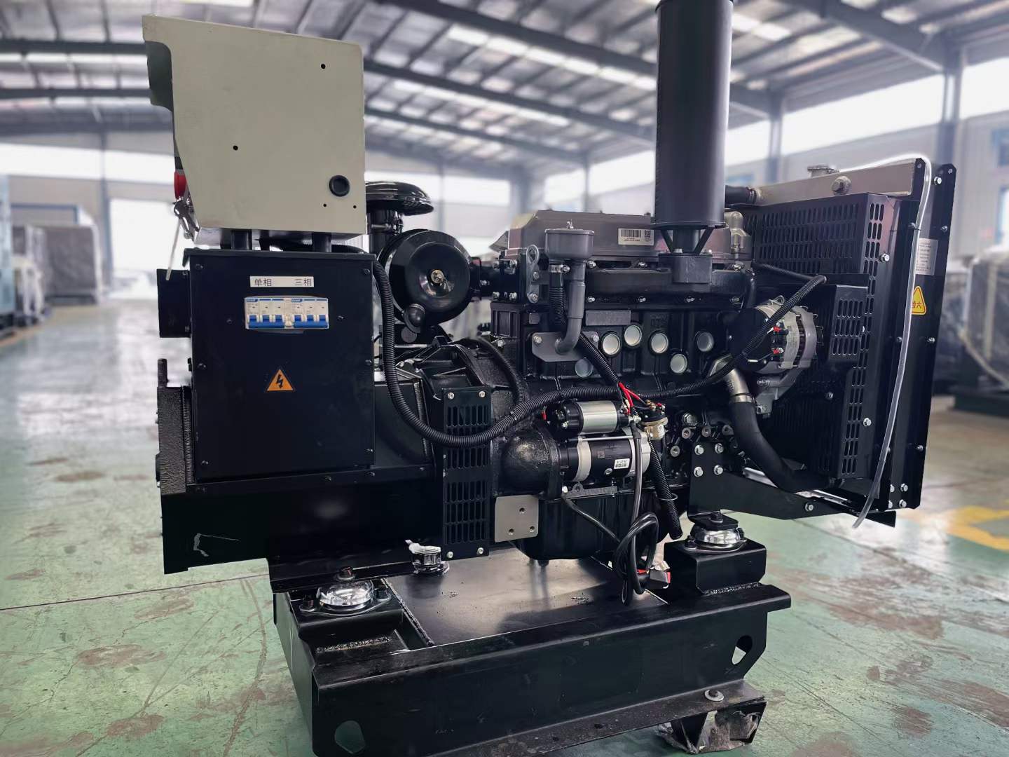 南明如何降低电感性负载对发电机的影响？