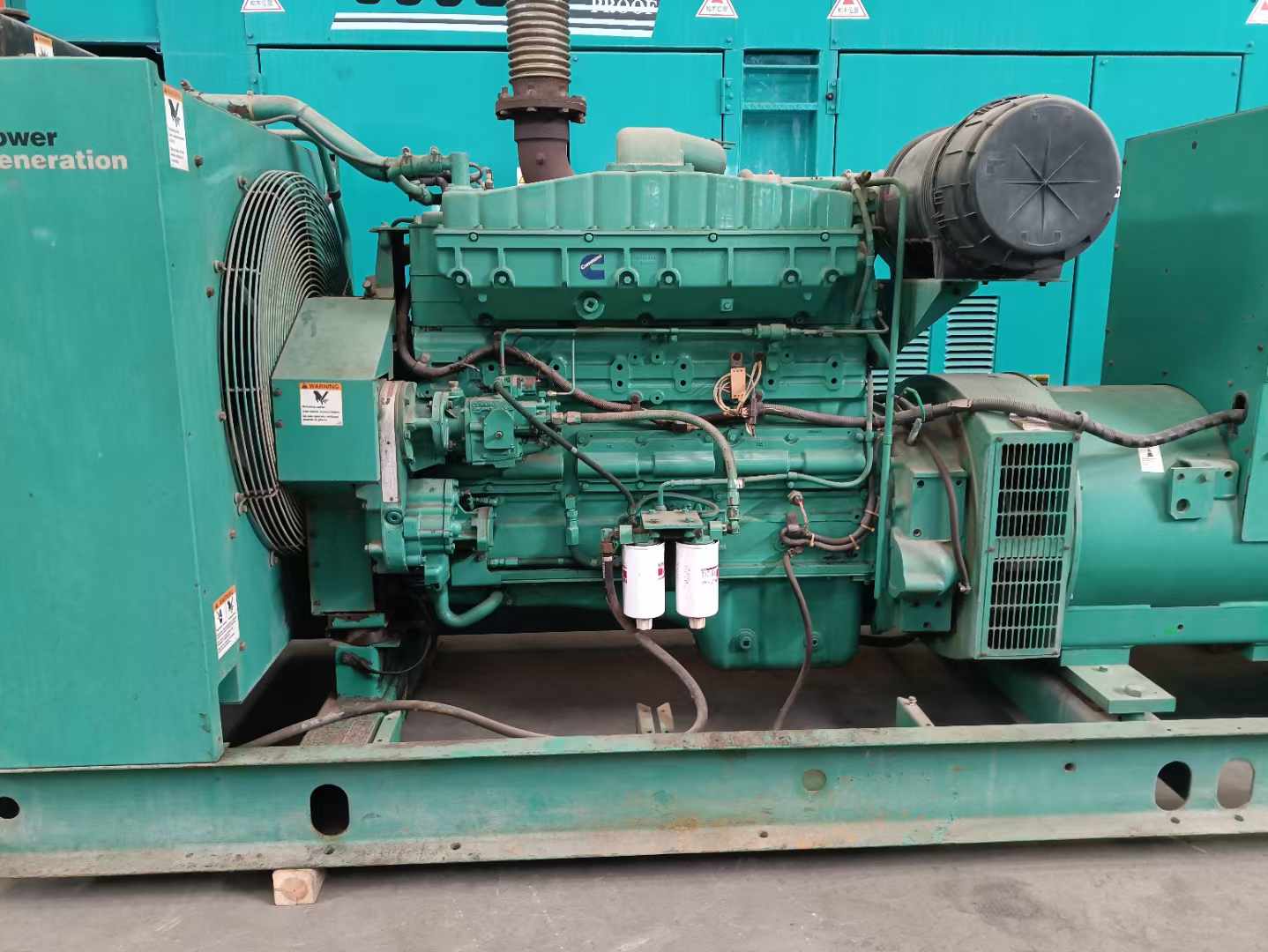 南明过载会对 600kW 柴油发电机组造成哪些损害？