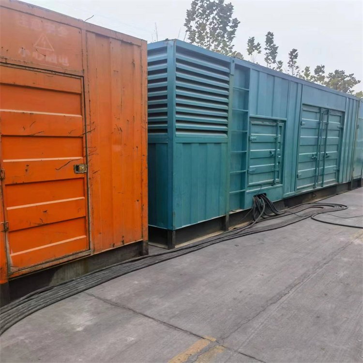 南明如何选择适合 600kW 柴油发电机组的热继电器？