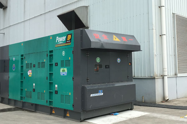 南明燃油滤清器的更换流程是怎样的？