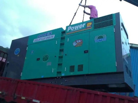 南明柴油发电机组转速不稳定时，如何对发动机进行维护？