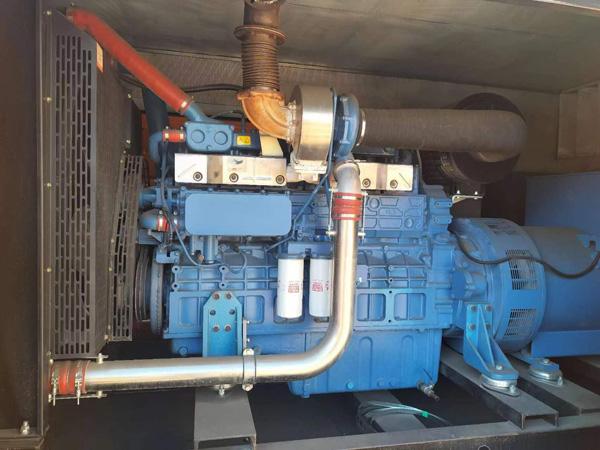 南明柴油发电机组一般有几种电压输出？