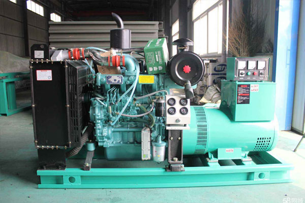 南明如何判断机油是否需要更换？