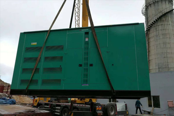 南明柴油发电机组的保养周期？