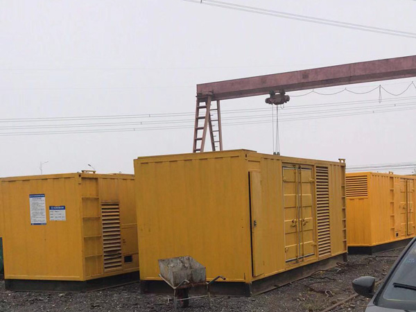 南明100kw柴油发电机组每小时油耗?