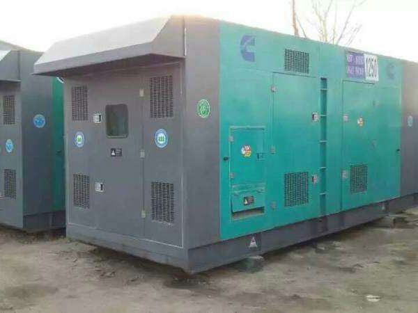 南明合同中关于工期延误的责任如何界定和处理？